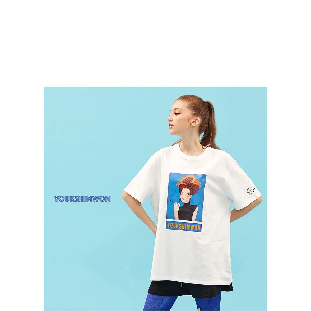 商品YOUK SHIM WON|【15天预售|包邮包税】陆心媛 CONTRAST系列 少女头像 短袖T恤 均码 ,价格¥111,第13张图片详细描述