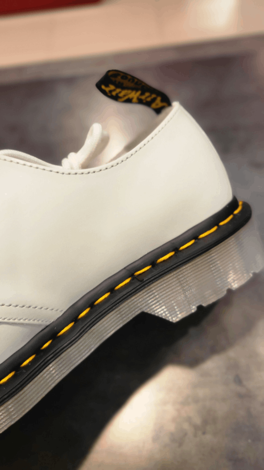 商品Dr. Martens|【Brilliant|包邮包税】马汀博士 马丁靴 1461 Iced White Smooth 26936100,价格¥780,第8张图片详细描述