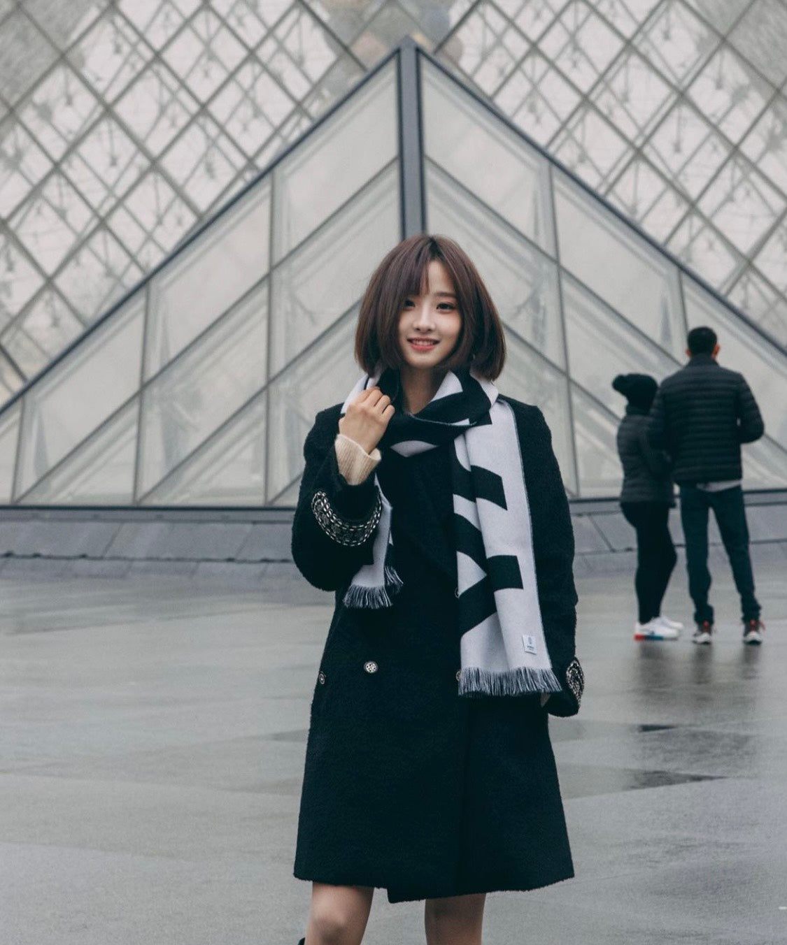 商品Burberry|BURBERRY/博柏利 男女通用黑白色羊毛大标志提花图围巾-80542141,价格¥1491,第8张图片详细描述