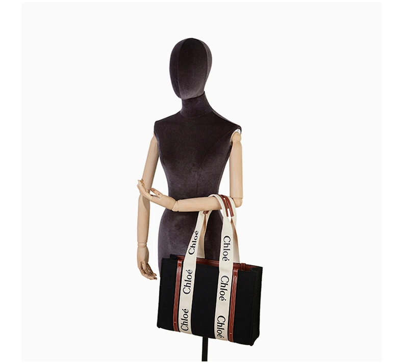 商品[国内直发] Chloé|CHLOE' 女士黑色印花托特包 C22SS383-G64-001,价格¥8985,第7张图片详细描述