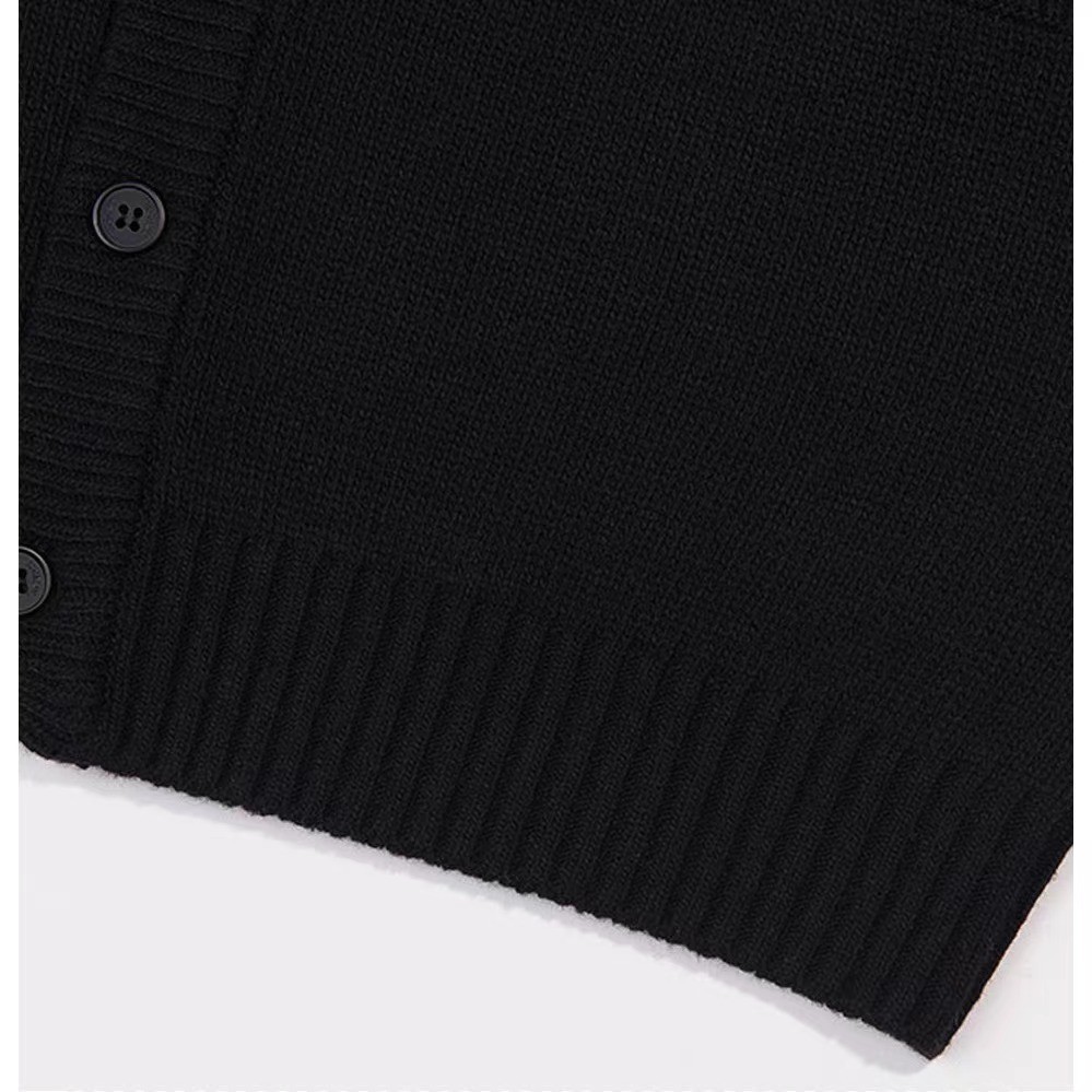 商品NERDY|【享贝家】NERDY休闲绣标羊毛针织开衫  男女同款 黑色（预售款，10天发货）PNEF21KK07,价格¥340,第8张图片详细描述