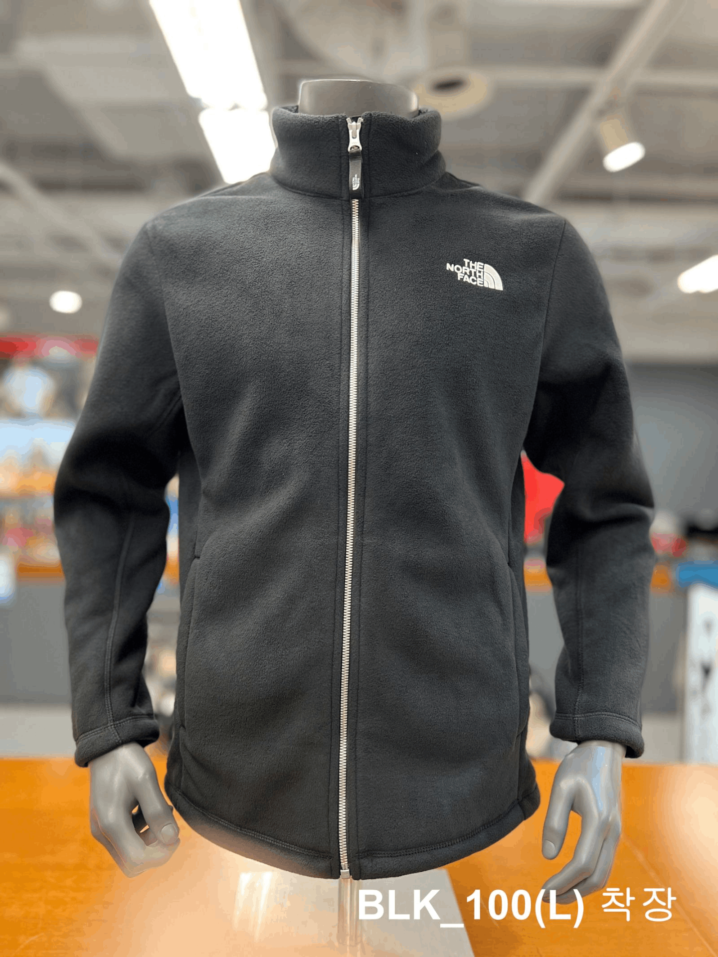 商品The North Face|【Brilliant|包邮包税】北面 运动户外 NJ4FN57M IVO 男女共用 LOYALTON 门襟拉链 绒布 夹克 ALOYALTON ZIP UPA,价格¥855,第8张图片详细描述