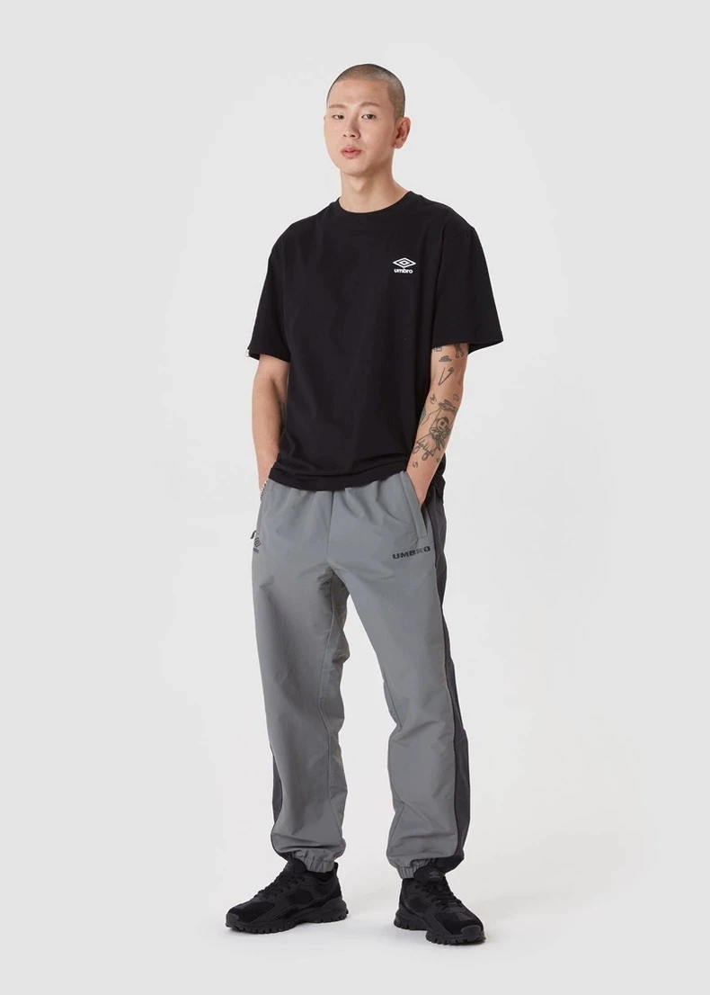 商品Umbro|【享贝家】ZY-（预售款）UMBRO茵宝 24新款 运动休闲户外小标logo宽松短袖T恤 男女同款 UP123CRS19,价格¥206,第8张图片详细描述