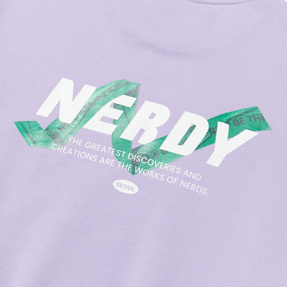 商品NERDY|【享贝家】NERDY 新款男女同款情侣款运动休闲套头衫卫衣 黑色\奶白色\紫色（预售款，10天发货）PNEF22KC170106,价格¥262,第9张图片详细描述