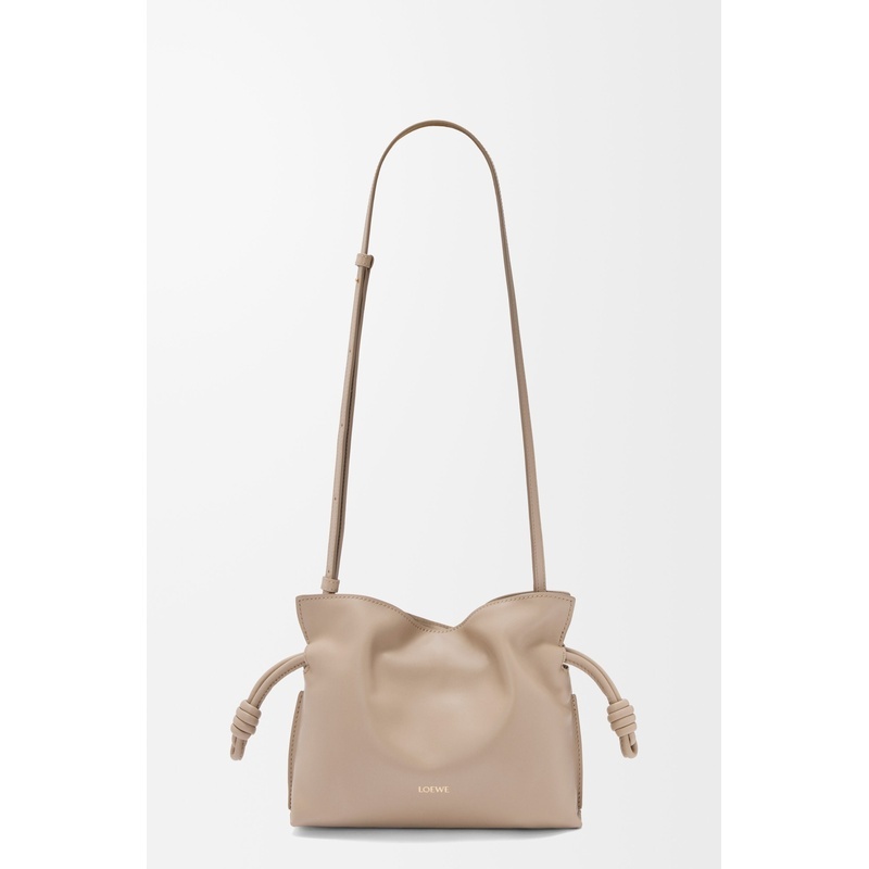 商品Loewe|罗意威 女士沙色小牛皮单肩包 A411FC2X73-2150,价格¥16748,第7张图片详细描述