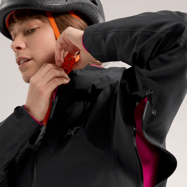 商品Arc'teryx|【Brilliant|包邮包税】BETA LIGHTWEIGHT JACKET W - EPE 始祖鸟[SS24] Beta 女式轻薄夹克 - ePE AJOSWX7701,价格¥5058,第8张图片详细描述