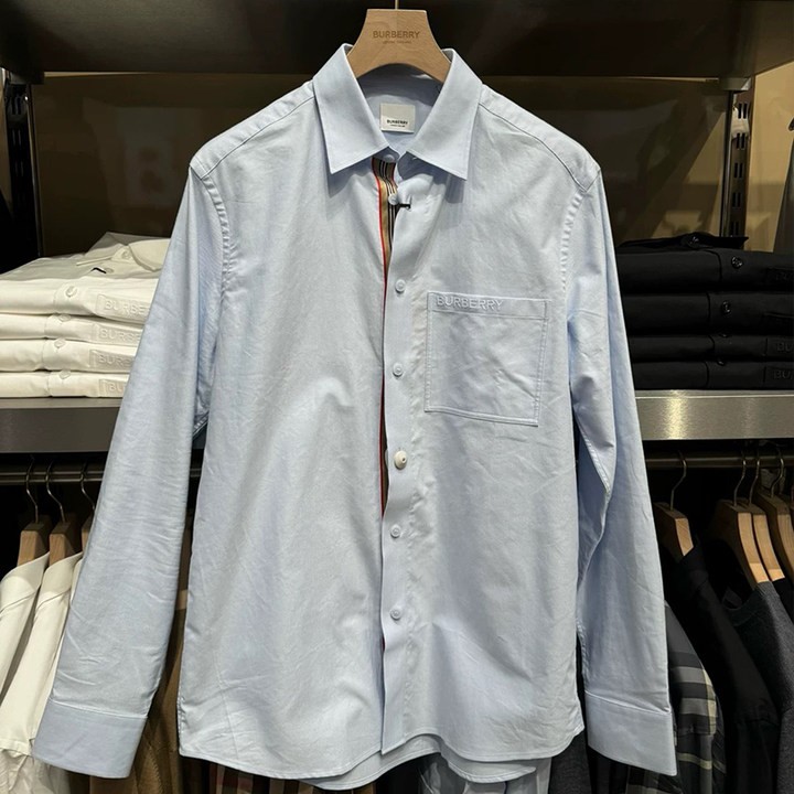 商品Burberry|【现货】博柏利 男士蓝色棉质前贴袋刺绣徽标长袖衬衫 80842861,价格¥1680,第4张图片详细描述