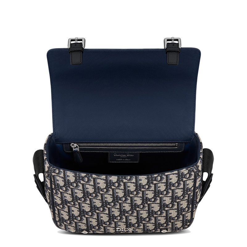 商品Dior|DIOR/迪奥 21年春夏款MESSENGER 儿童Oblique帆布配小牛皮翻盖单肩斜挎邮差包,价格¥14450,第4张图片详细描述