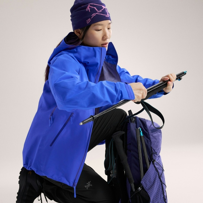 商品Arc'teryx|ARC TERYX/始祖鸟 BETA AR女士蓝色Gore-Tex Pro面料夹克,价格¥4304,第6张图片详细描述