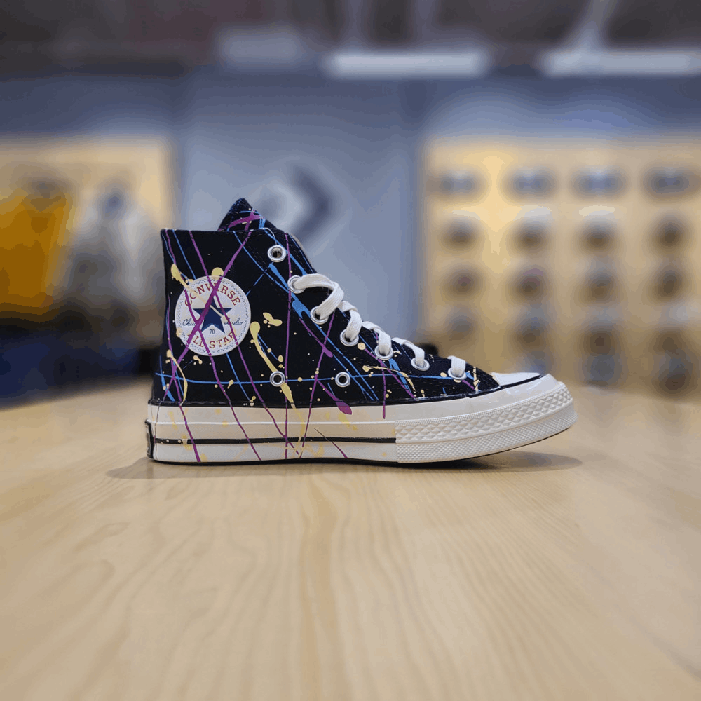 商品【预售商品15天发货】 Converse|【韩国直邮|包邮包税】匡威共用 CHUNK TAYLOR 70 PAINTER 黑色 高鞋 CHUCK 70 HI 黑色/HYPER MAGENTA/EGRET 170801C,价格¥727,第1张图片详细描述