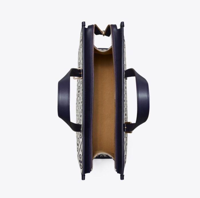 商品Tory Burch|汤丽柏琦老花满印T Monogram 手提单肩托特包(香港仓发货),价格¥2599,第17张图片详细描述