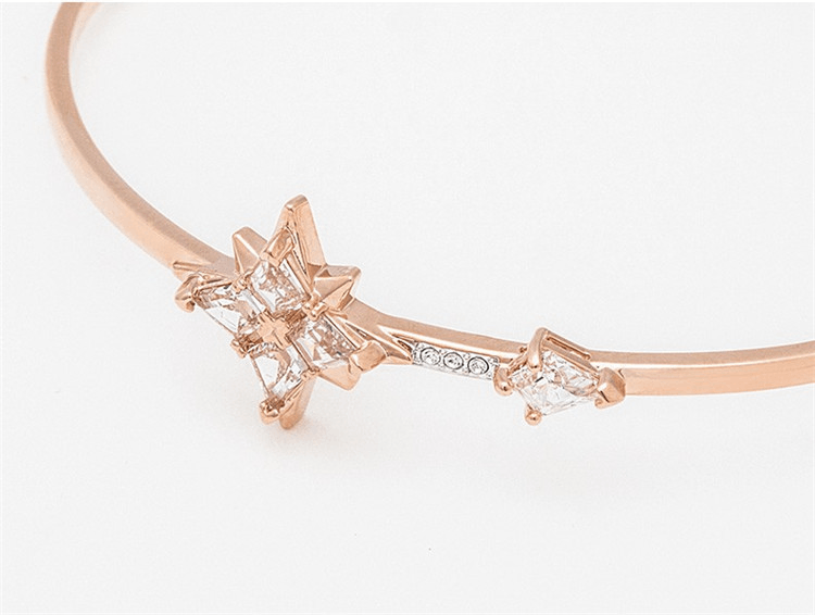 商品Swarovski|SWAROVSKI 施华洛世奇 多棱角雪花造型 SYMBOLIC 星星手镯手链 镀玫瑰金色 5494338,价格¥956,第5张图片详细描述