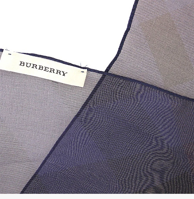 商品Burberry|Burberry 博柏利 中性深蓝色格纹桑蚕丝围巾 3907861,价格¥1389,第6张图片详细描述