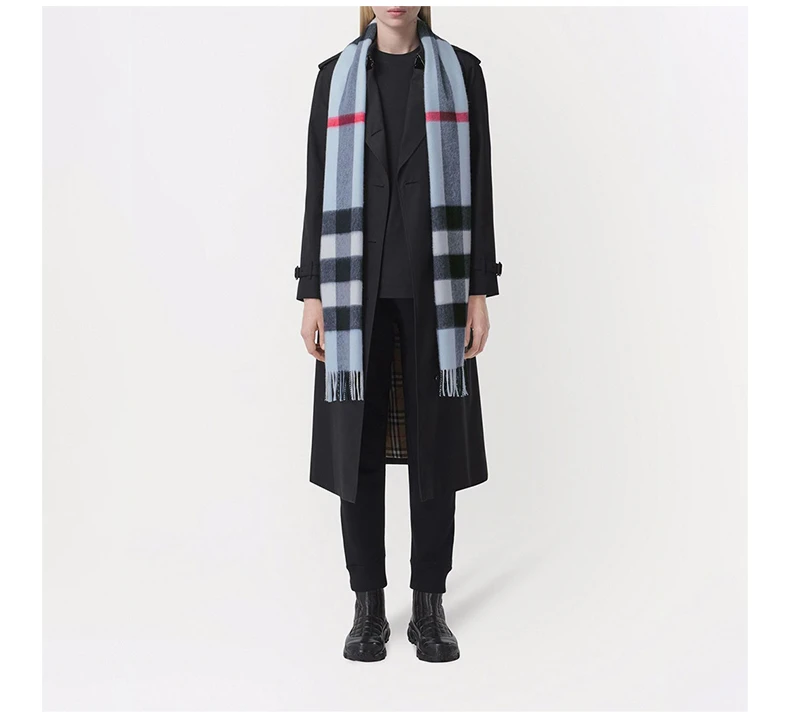 商品Burberry|BURBERRY 拼色中性围巾 8049725,价格¥3267,第5张图片详细描述