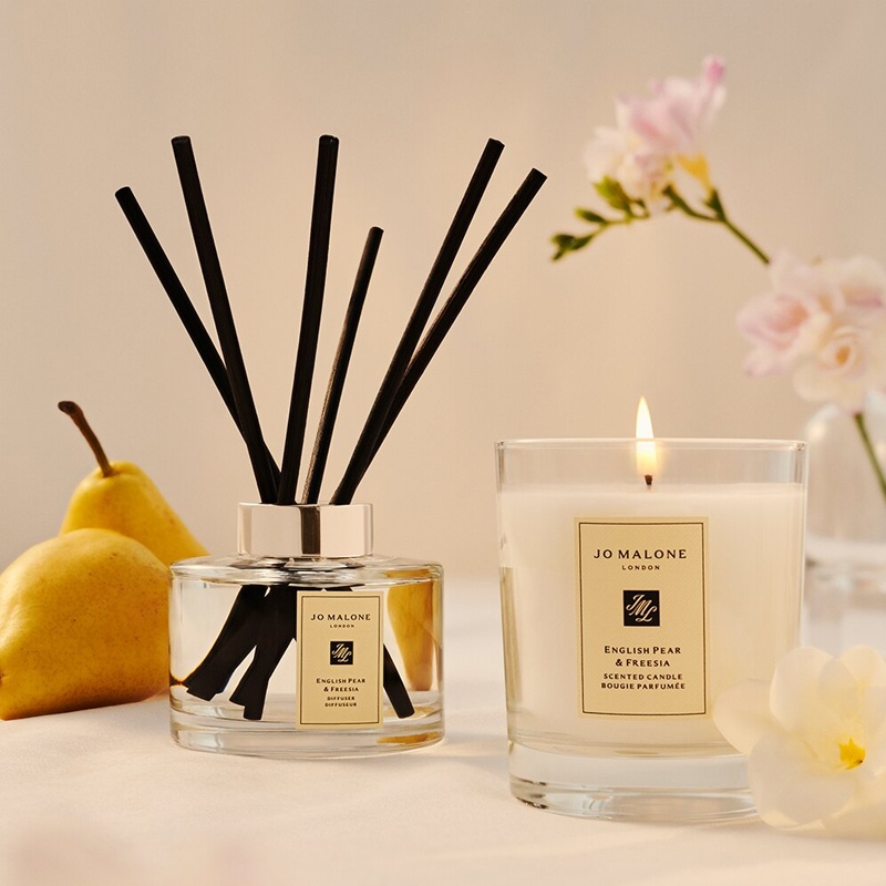 商品Jo Malone London|Jo Malone祖玛珑英国梨与小苍兰满室幽香香薰165ML,价格¥481,第2张图片详细描述