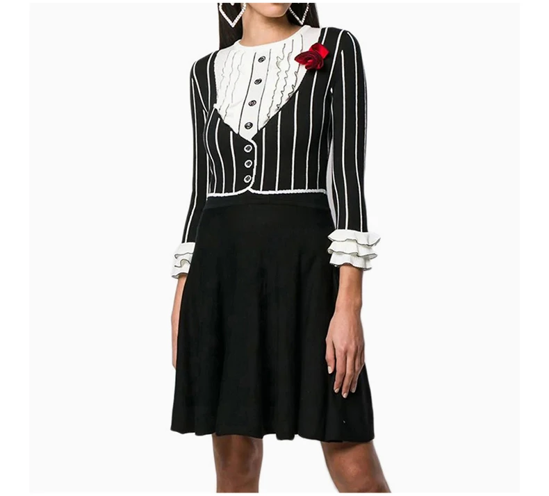 商品Moschino|Moschino 莫斯奇诺 女士黑色连衣裙 EA0484-0500-2555,价格¥4564,第7张图片详细描述