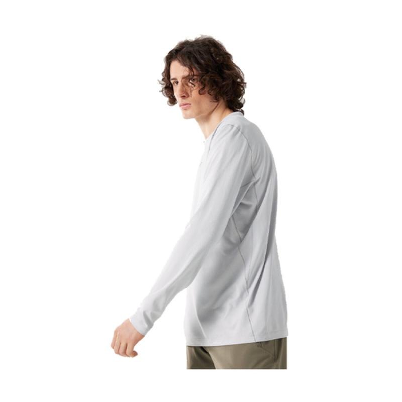 商品Arc'teryx|ARCTERYX始祖鸟 CORMAC CREW 男士长袖白色T恤,价格¥606,第5张图片详细描述