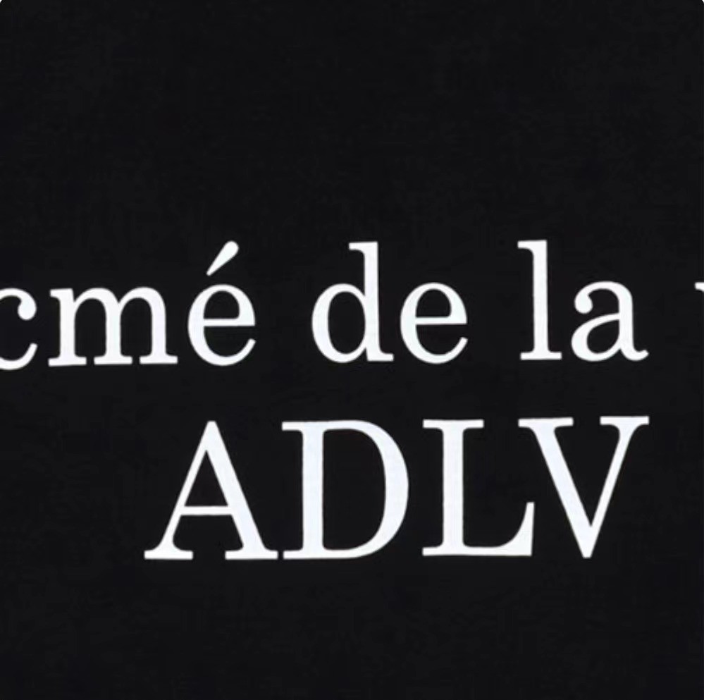 商品Acme de la vie|【享贝家】acme de la vie 宇航员男孩印花短袖T恤 男女同款 黑色 ADLV21SS-SSBKBF-AST,价格¥217,第6张图片详细描述