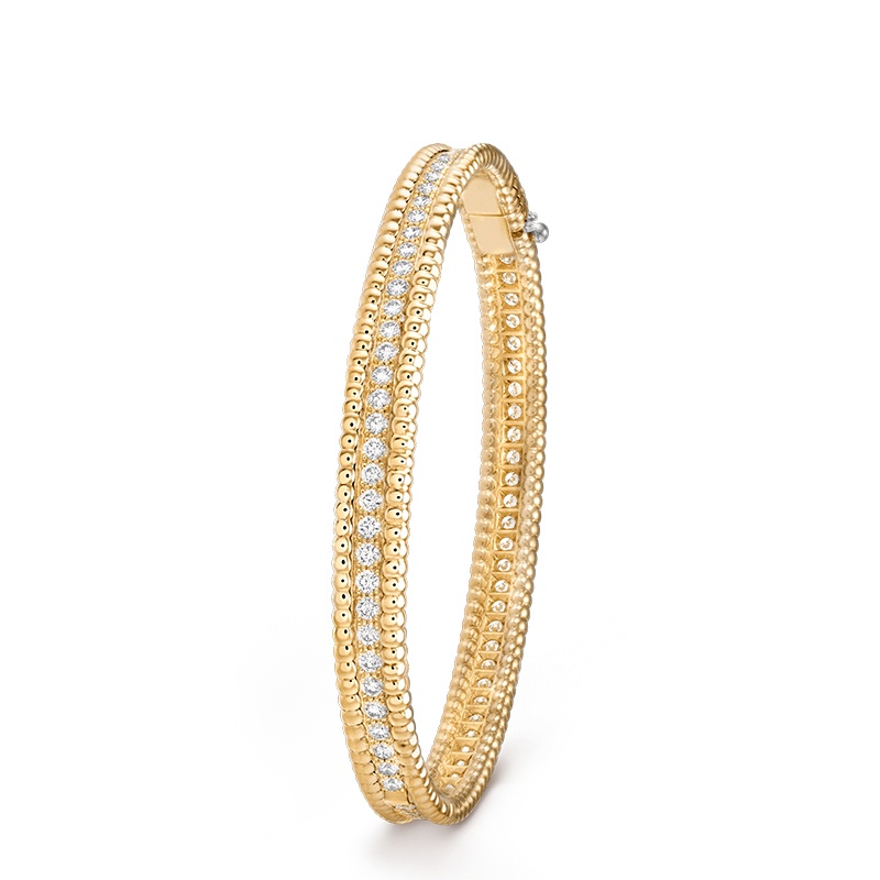商品Van Cleef & Arpels|Van Cleef & Arpels/梵克雅宝 Perlée diamants系列 18K金黄金镶嵌单排钻石手镯VCARP27B00,价格¥191022,第2张图片详细描述