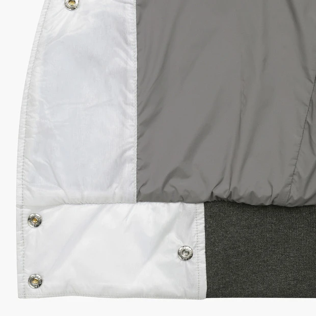 商品【预售商品15天发货】 DESCENTE|高尔夫系列女性V领菱形绗缝羽绒服时尚优雅 DO41WFDJO3-LGYG,价格¥1727,第23张图片详细描述