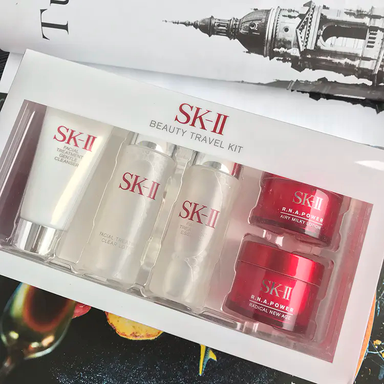 商品SK-II|SK-II旅行装四件套中样九件套装洗面奶清莹露神仙水大红瓶面霜前男友面膜【香港直邮】,价格¥261,第1张图片详细描述