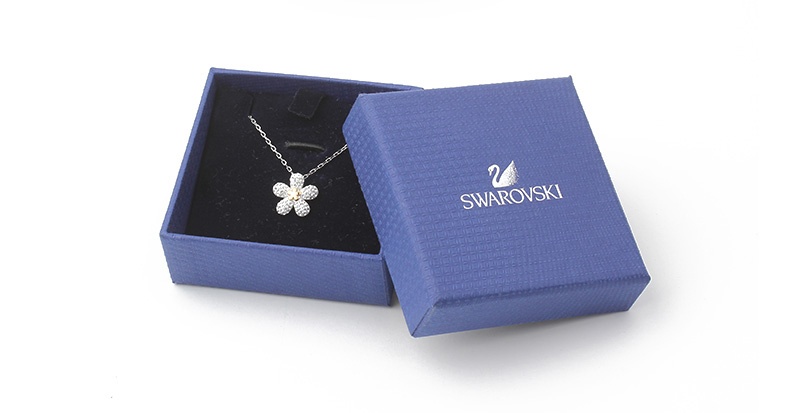 商品Swarovski|SWAROVSKI 施华洛世奇 金色小花 吊坠 七夕情人节礼物 送女友 5136830,价格¥891,第5张图片详细描述