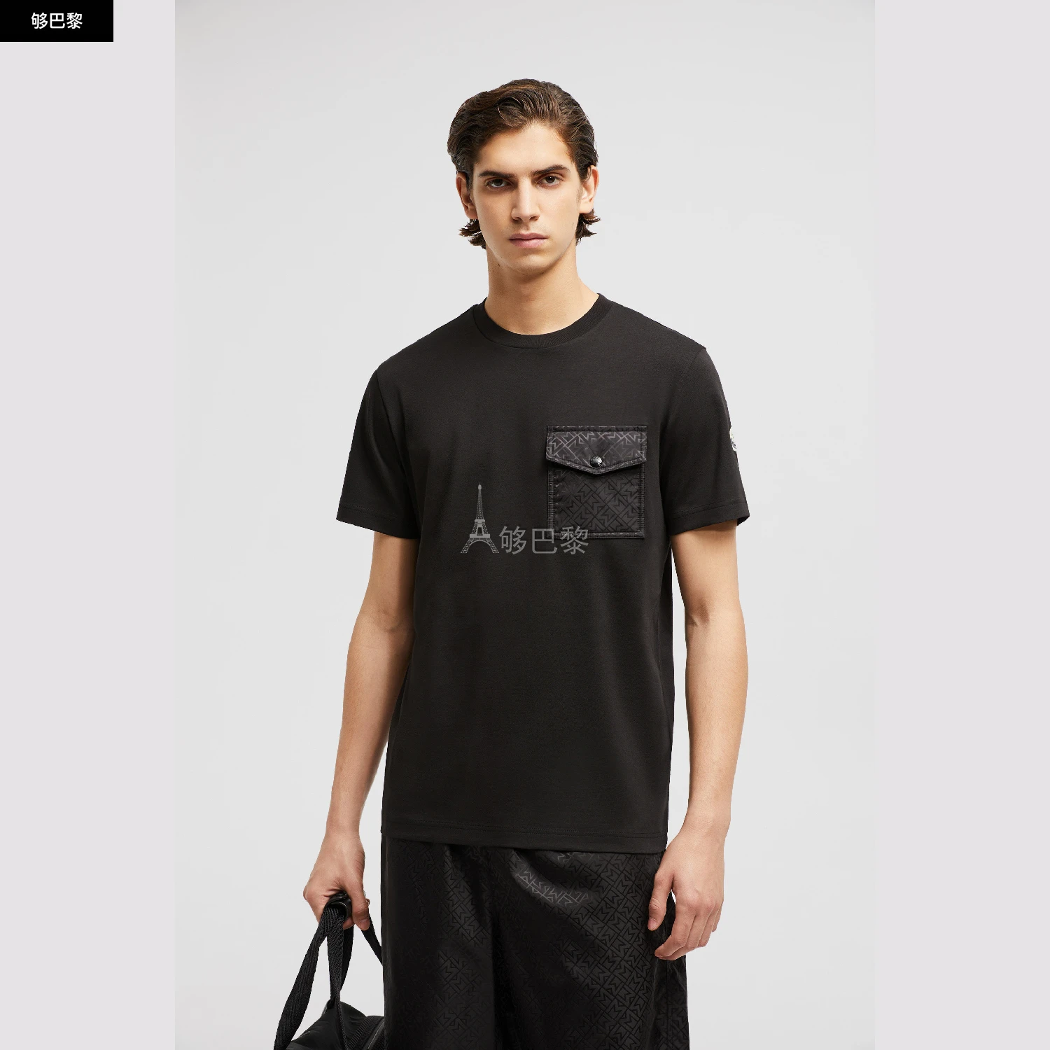 商品Moncler|【预售】 MONCLER盟可睐 25春夏 男士 短袖T恤 Monogram Cotton T-Shirt With Pocket K10918C0002389AKK999,价格¥3512,第4张图片详细描述