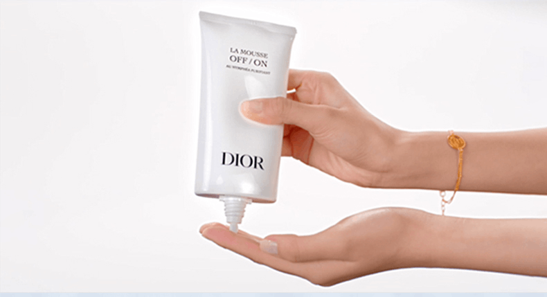 商品Dior|Dior迪奥 睡莲洁面深彻净洁舒缓保湿绵密亲肤 150ml,价格¥300,第13张图片详细描述