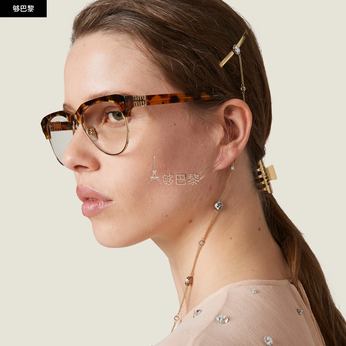 商品Miu Miu|【预售】 缪缪 25春夏 女士 挂饰 Barrette en métal serti de cristaux 5IF166_2CR5_F0NXA ,价格¥4815,第4张图片详细描述