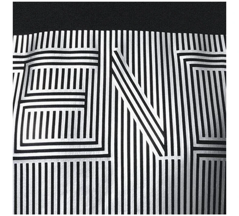 商品Fendi|FENDI 女士黑色金属条纹徽标毛衣 FAF028-8L4-F01UQ,价格¥2697,第8张图片详细描述