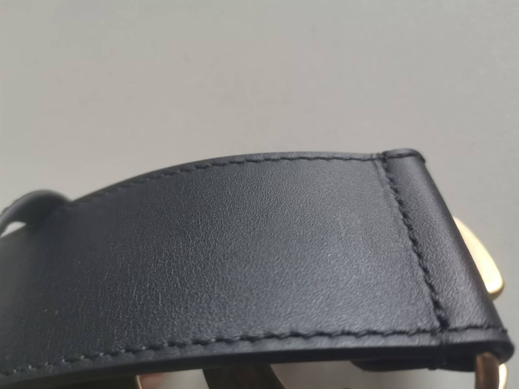 商品[国内直发] Gucci|GUCCI古驰双G平滑扣腰带黑色3cm微瑕,价格¥2564,第1张图片详细描述