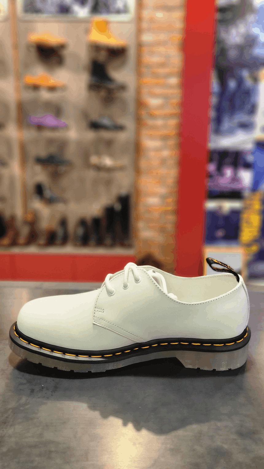 商品Dr. Martens|【Brilliant|包邮包税】马汀博士 马丁靴 1461 Iced White Smooth 26936100,价格¥780,第4张图片详细描述