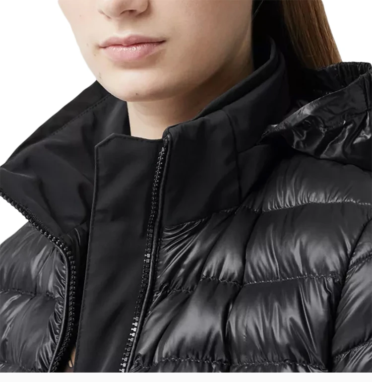 商品[国内直发] Burberry|BURBERRY 黑色女士羽绒服 8029473,价格¥4509,第7张图片详细描述