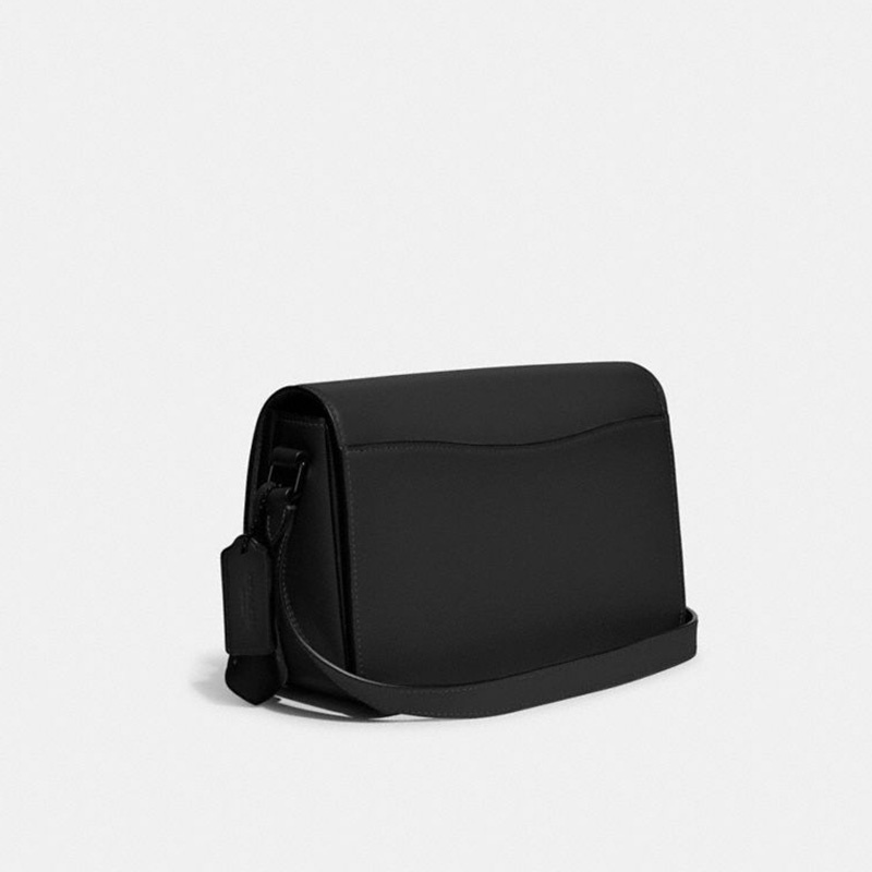 商品[国内直发] Coach|蔻驰 COACH 女士经典C标锁扣黑色单肩斜挎包,价格¥2289,第3张图片详细描述