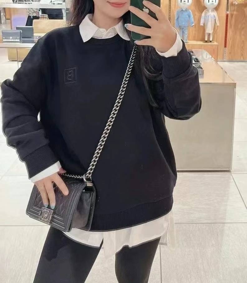 商品Burberry|BURBERRY/博柏利 女士黑色棉质B标刺绣休闲宽松卫衣80808601,价格¥1060,第4张图片详细描述