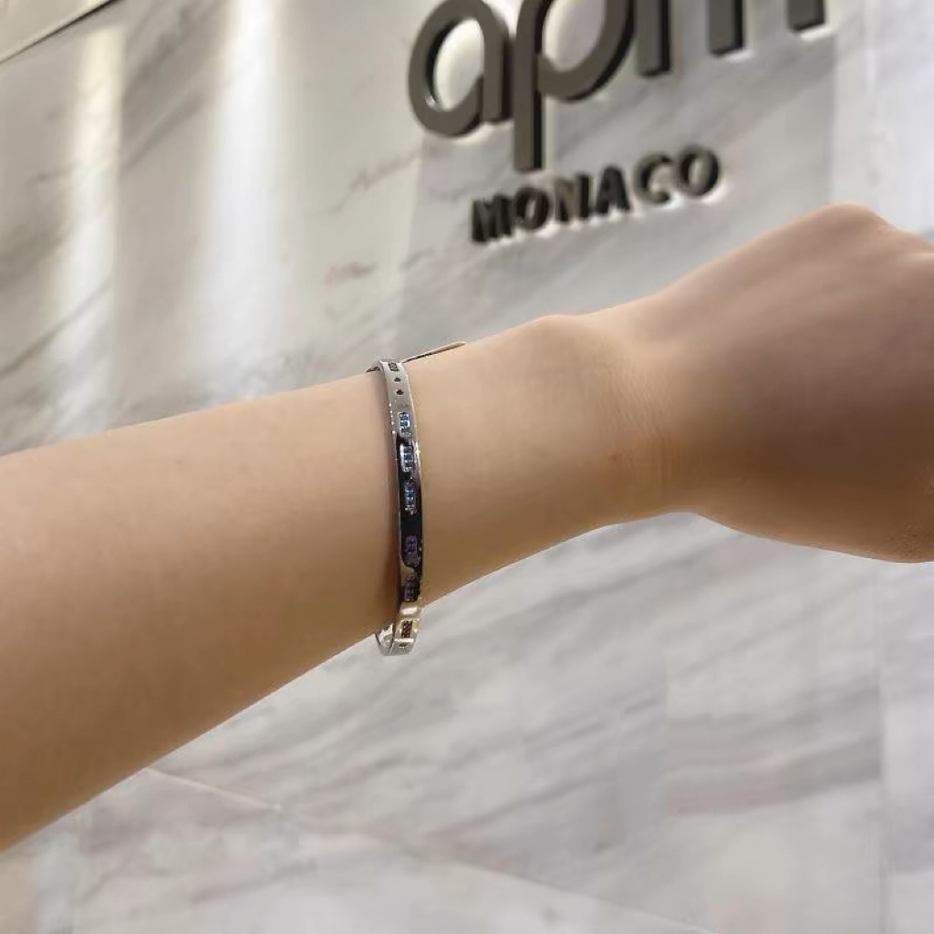 商品[国内直发] apm Monaco|APM Monaco摩斯密码开口手镯AB4310OX,价格¥805,第2张图片详细描述