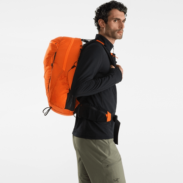 商品Arc'teryx|【Brilliant|包邮包税】始祖鸟 AERIOS 30 BACKPACK M[SS23] 新款上市 Areas 30 男士背包 ABNSMX6597,价格¥2070,第10张图片详细描述