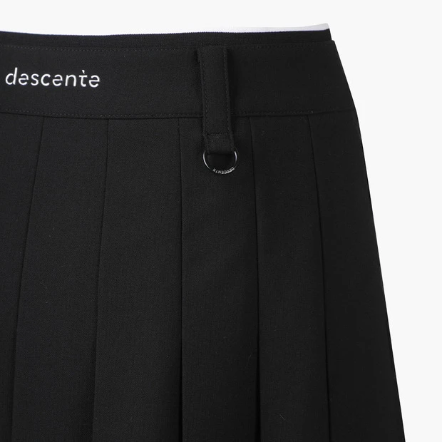 商品【预售商品15天发货】 DESCENTE|高尔夫系列女性松紧带细节百褶裙优雅 DO32WFSK93-BLKG,价格¥1025,第23张图片详细描述