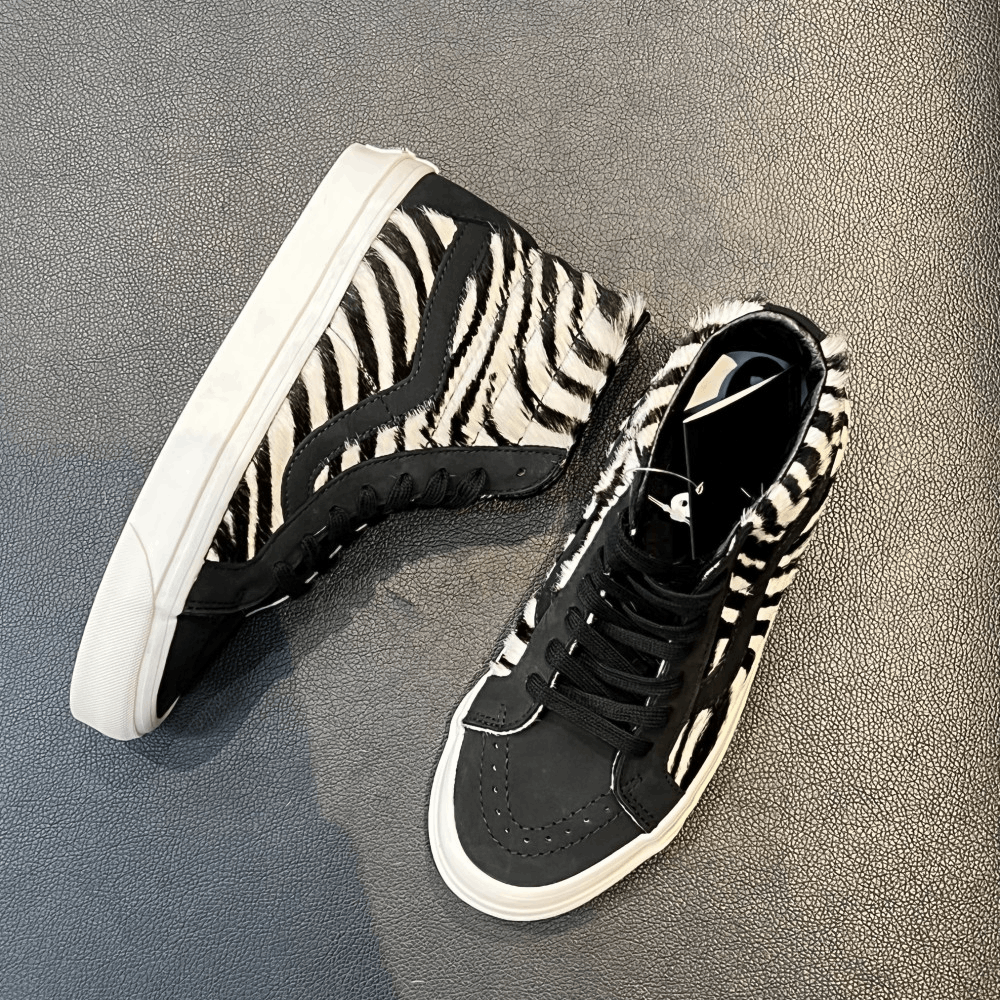商品Vans|【韩国直邮|包邮包税】万斯[VANS] Sk8-Hi 38 Dx # Anaheim Factory # 男女共用 运动鞋 # black/zebra (VN0A38GF4ZD),价格¥329,第3张图片详细描述
