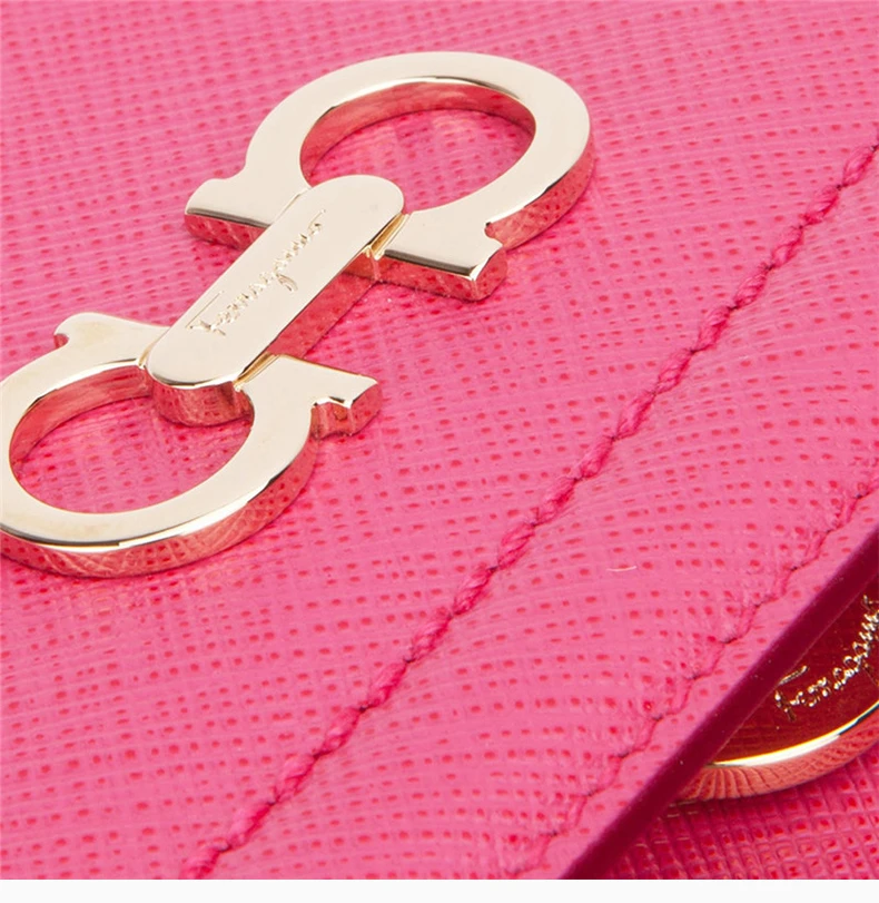 商品[国内直发] Salvatore Ferragamo|Salvatore Ferragamo 菲拉格慕 女士单肩斜挎包 21-F890-0644078,价格¥4161,第7张图片详细描述
