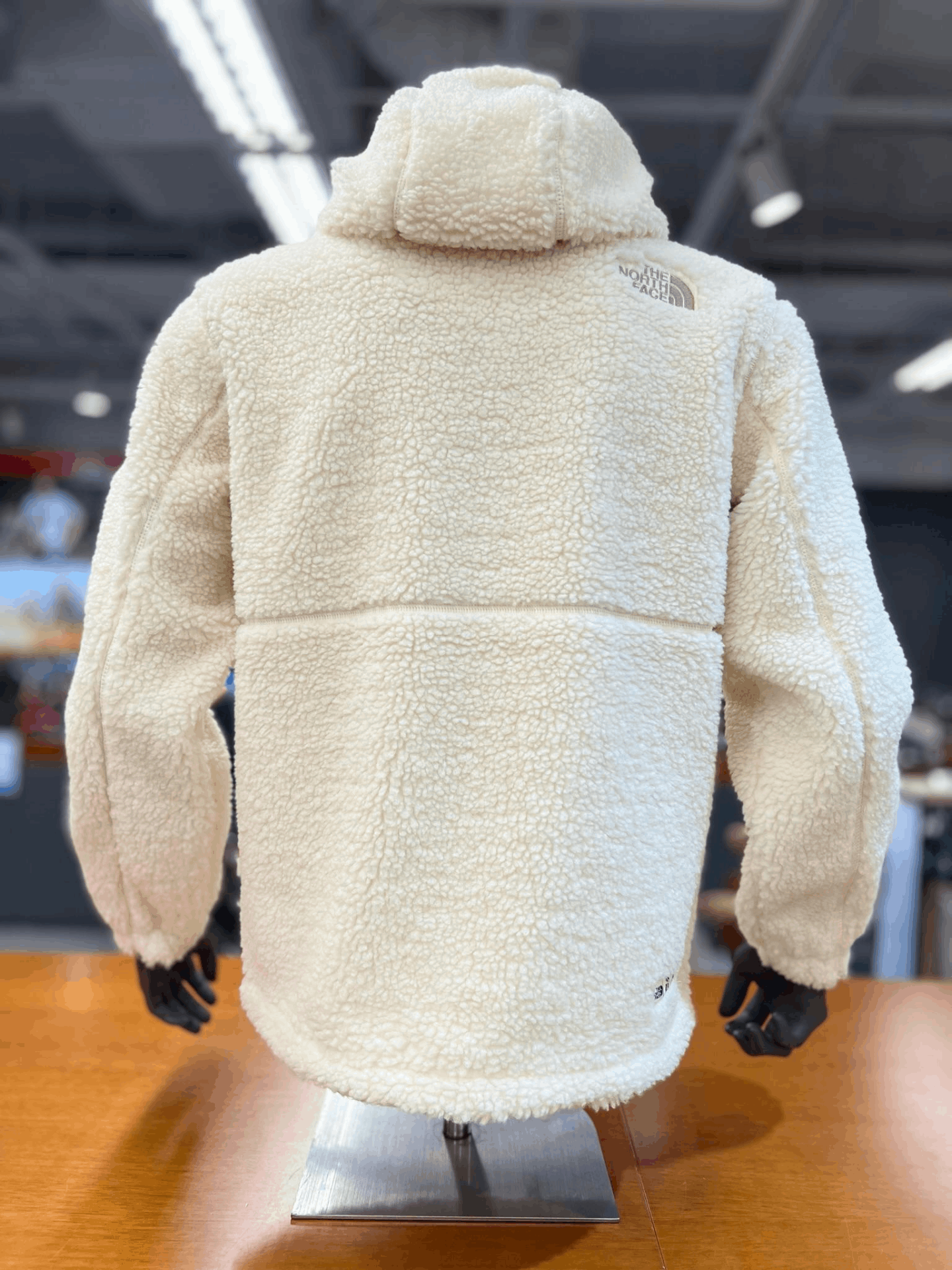商品The North Face|【Brilliant|包邮包税】北面 运动户外 NJ4FN64A CRE(奶油色) 22年 FW 男女共用 PLAY ECO 绒布 帽子 A,价格¥978,第3张图片详细描述