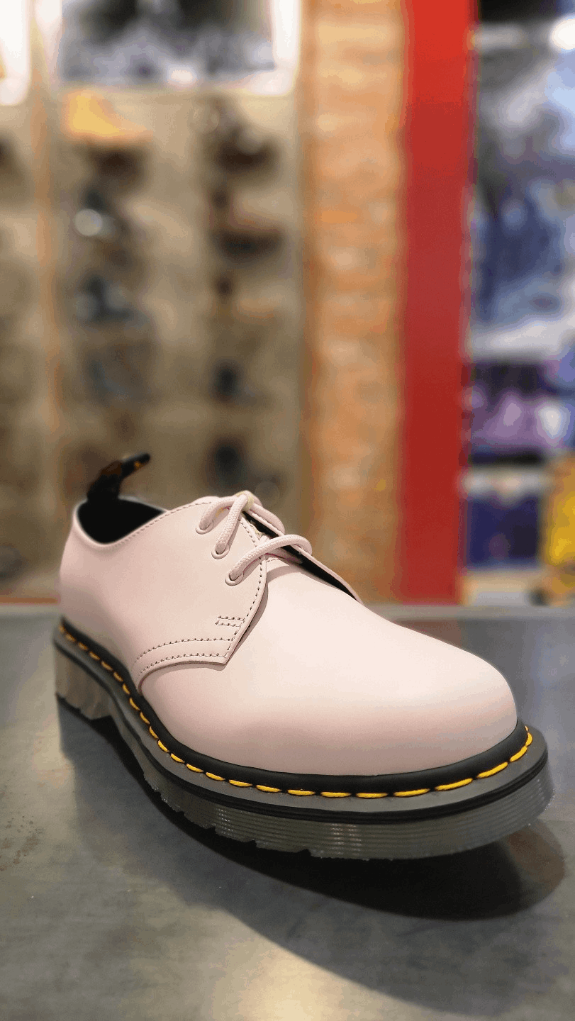 商品Dr. Martens|【Brilliant|包邮包税】马汀博士 马丁靴 1461 3孔 休闲鞋 短靴 板鞋 26651322,价格¥417,第2张图片详细描述