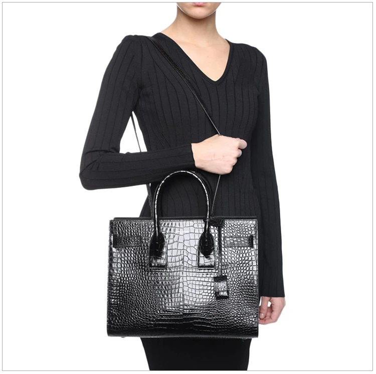 商品[国内直发] Yves Saint Laurent|YSL 圣罗兰 女士黑色小锁头装饰牛皮手提单肩斜挎包 378299-DND1N-1000,价格¥25488,第8张图片详细描述
