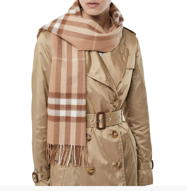 商品Burberry|BURBERRY 驼色女士围巾 8016399,价格¥2720,第6张图片详细描述