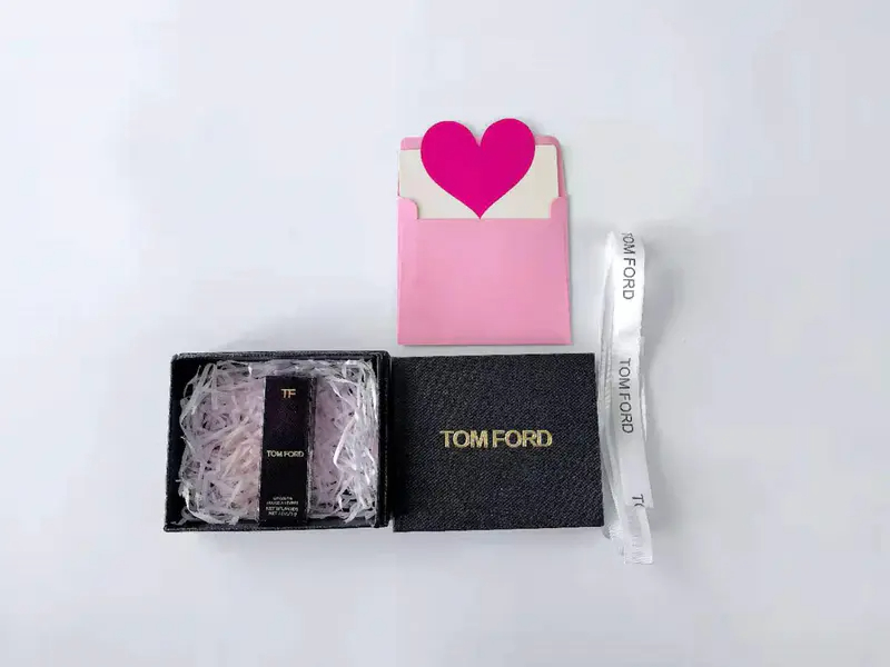 商品Tom Ford|汤姆福特 TF黑管口红 礼盒包装 挚爱唇色情人节生日送礼送女友,价格¥261,第6张图片详细描述