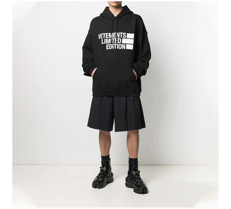 商品[国内直发] Vetements|VETEMENTS 黑色女士卫衣/帽衫 UE51TR820B-BLACK,价格¥3219,第7张图片详细描述