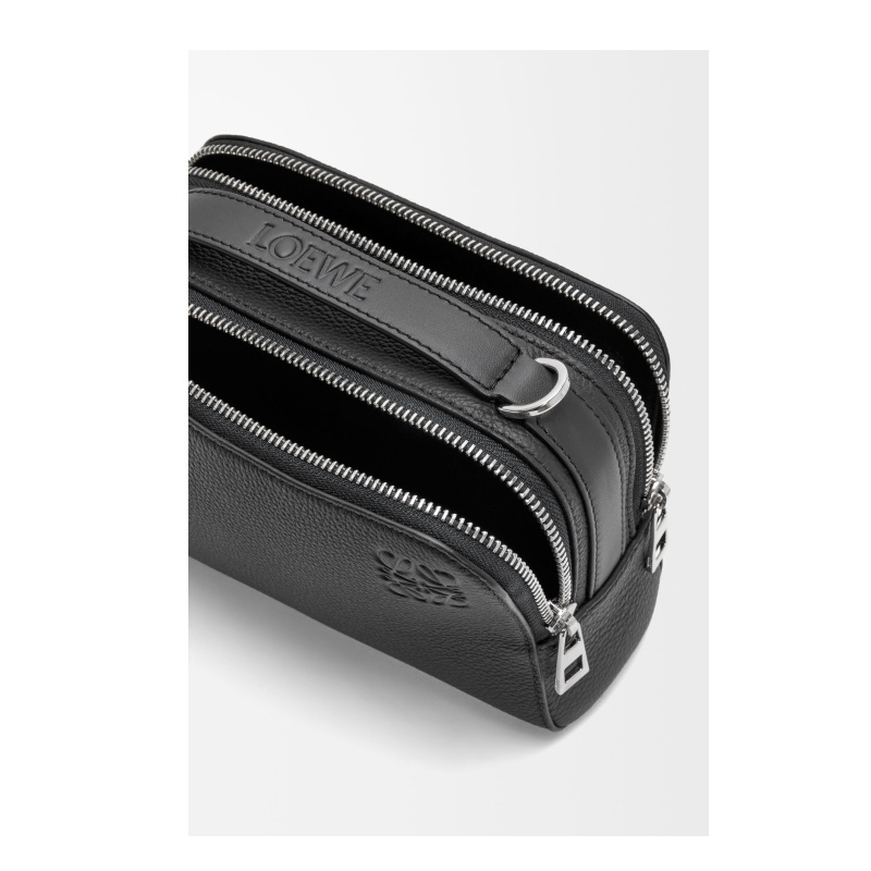 商品Loewe|罗意威 男士黑色小牛皮单肩包 C660R41X02-1100,价格¥7509,第7张图片详细描述