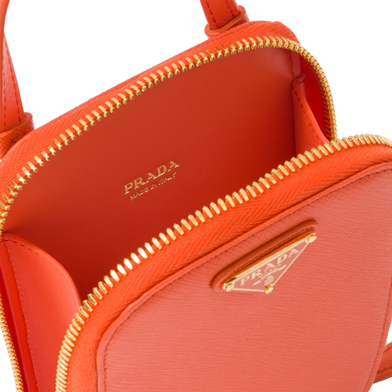 商品Prada|PRADA/普拉达 22新款 女士mini橙色saffiano皮革珐琅徽标配手柄拆卸调节肩带拉链开合单肩斜挎手提包1BP027_NZV_F0049_V_YM1,价格¥10132,第3张图片详细描述