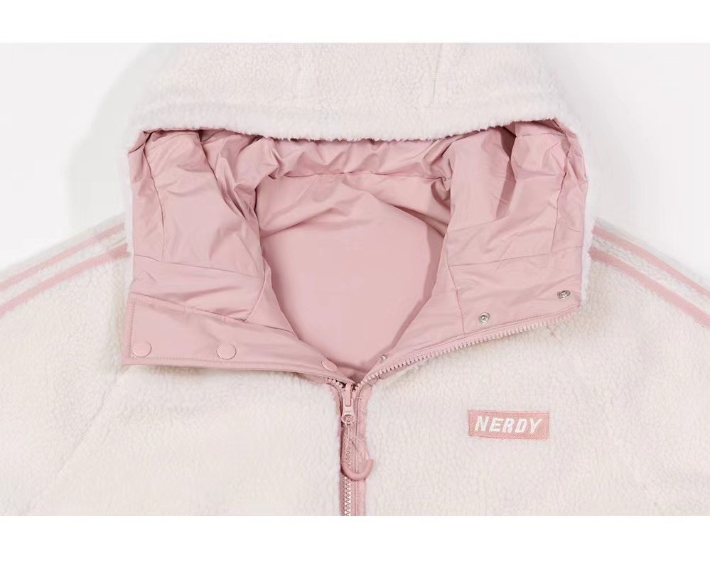 商品NERDY|【享贝家】（国内现货）NERDY 简约双面穿抓绒连帽羽绒服外套 男女同款 粉色 PNEW21DJ040904 G-LY,价格¥564,第3张图片详细描述