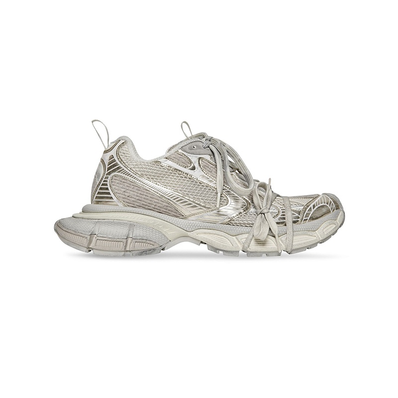 商品Balenciaga|巴黎世家 23新款 男米银色磨损网布聚氨酯运动鞋,价格¥7401,第2张图片详细描述